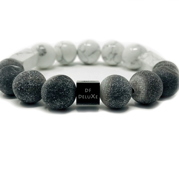 DF DeluXe Jewelry - BRACELET:  TIMELESS JOURNEY